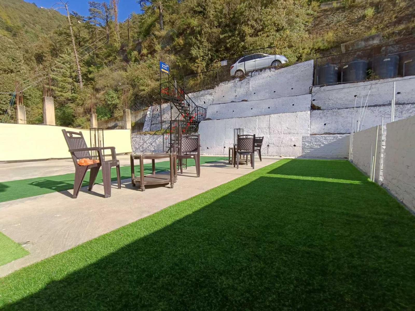 Hotel O New Shushant Regency Shimla Zewnętrze zdjęcie