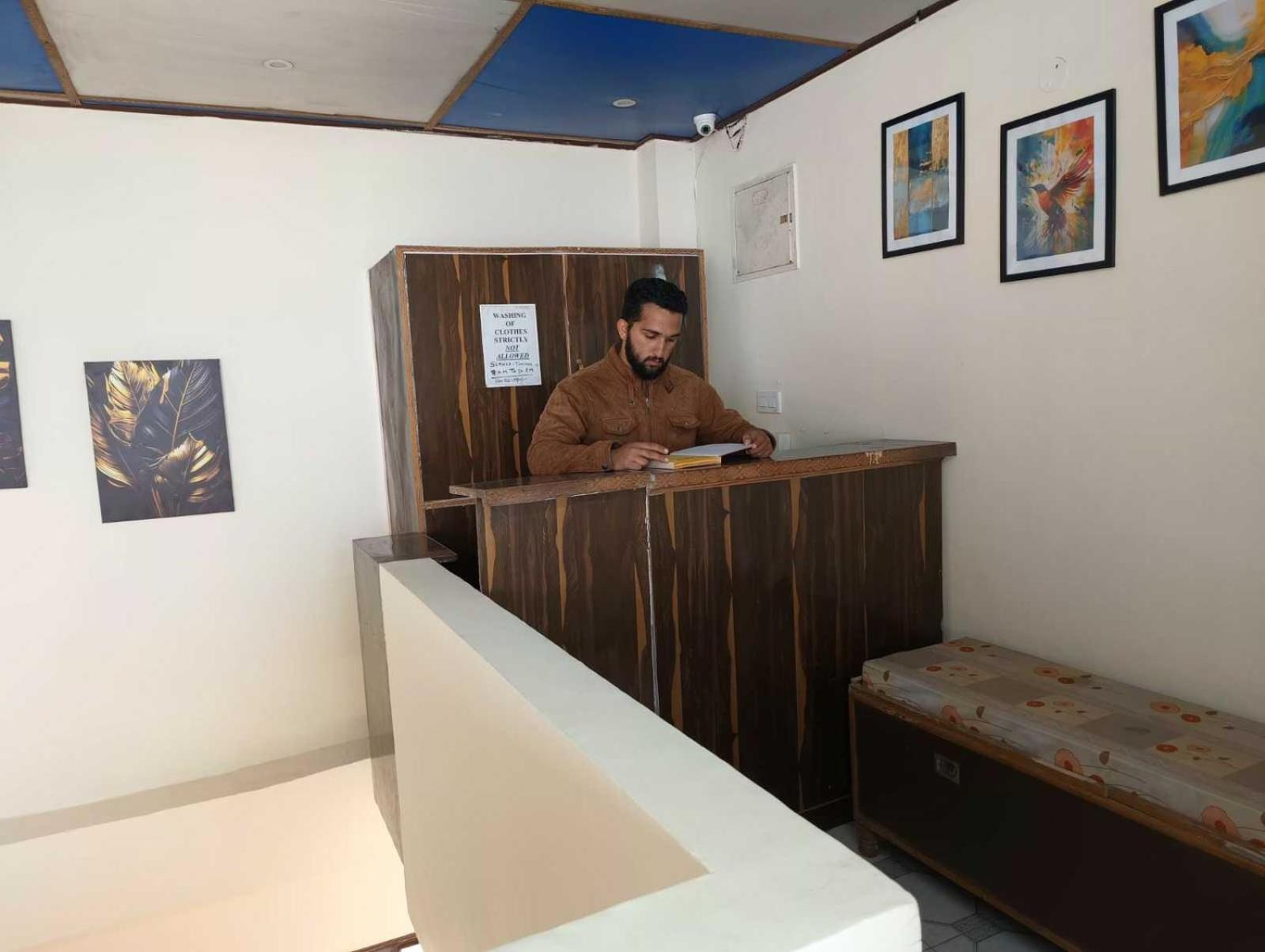 Hotel O New Shushant Regency Shimla Zewnętrze zdjęcie